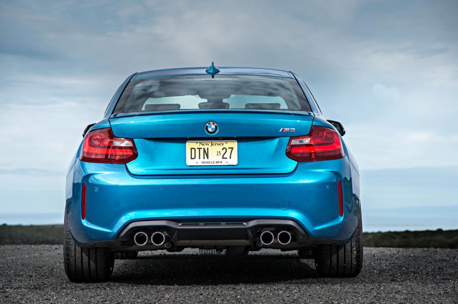  BMW M2 Coupe (F87) 2016 года  (NA) (фото 12 из 32)
